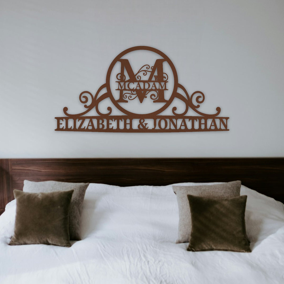 Custom Metal Family Name Sign – Personalized Wall Decor