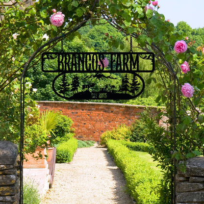 Custom Metal Farm Sign, Farmhouse Gate Sign, Customized Farmer Gift, Personalized Outdoor Ranch Decor With Deer Scene,Country Home Gate Sign